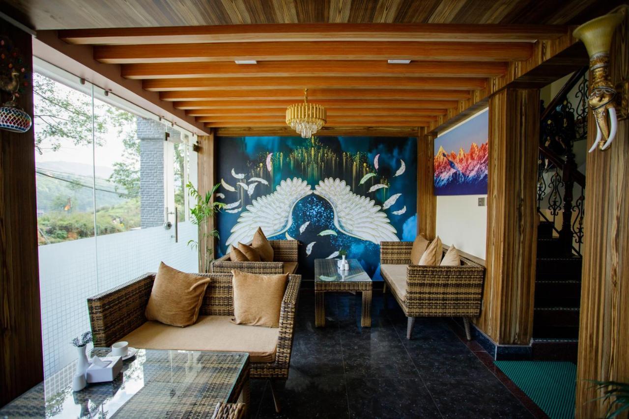 Gauri Shankar Hotel ナガルコット エクステリア 写真