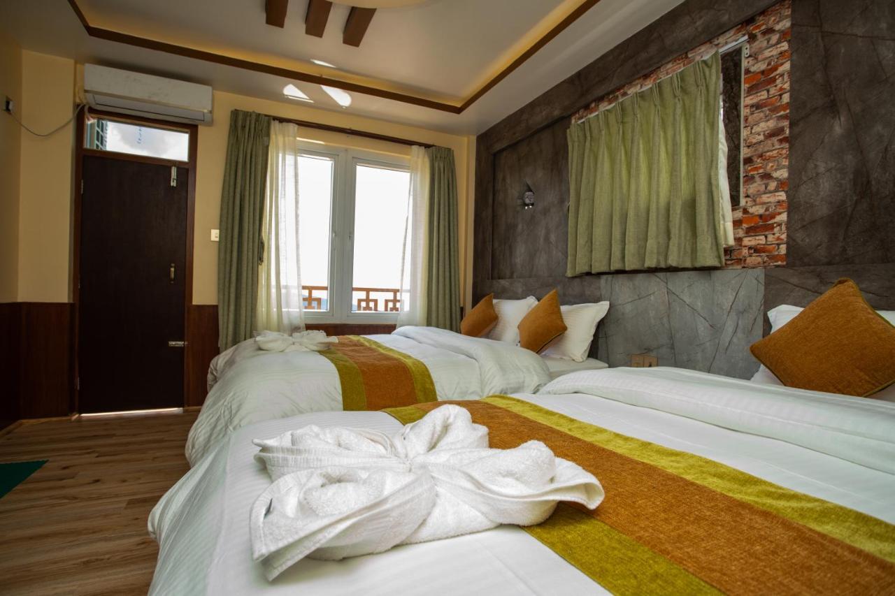Gauri Shankar Hotel ナガルコット エクステリア 写真